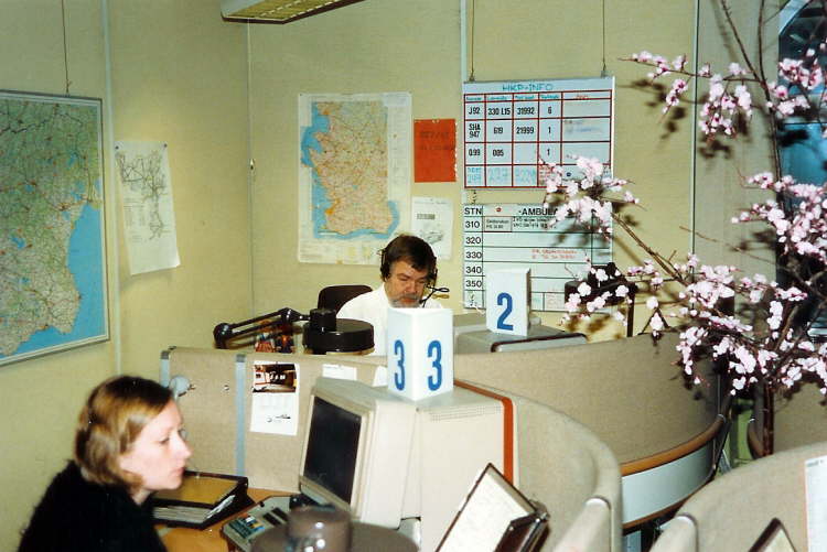 1987 